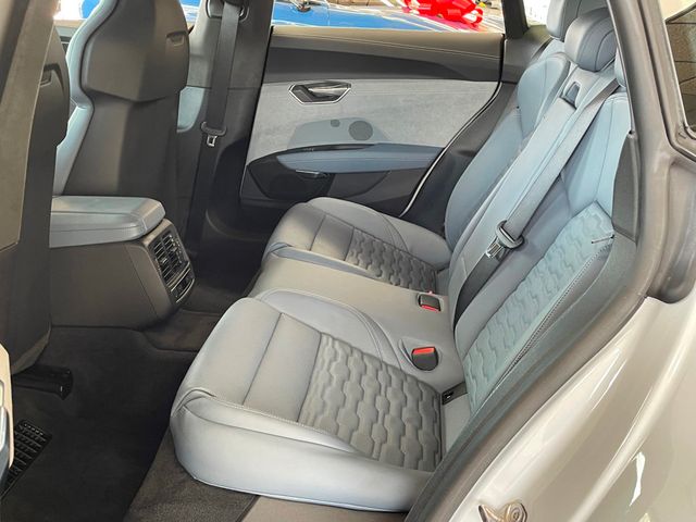 2024 Audi RS e-tron GT quattro - 23014469 - 16