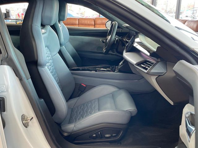 2024 Audi RS e-tron GT quattro - 23014469 - 20