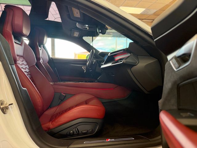 2024 Audi RS e-tron GT quattro - 23041136 - 21