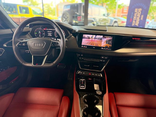 2024 Audi RS e-tron GT quattro - 23041136 - 35