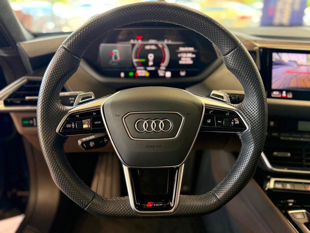2024 Audi RS e-tron GT quattro - 23043322 - 27