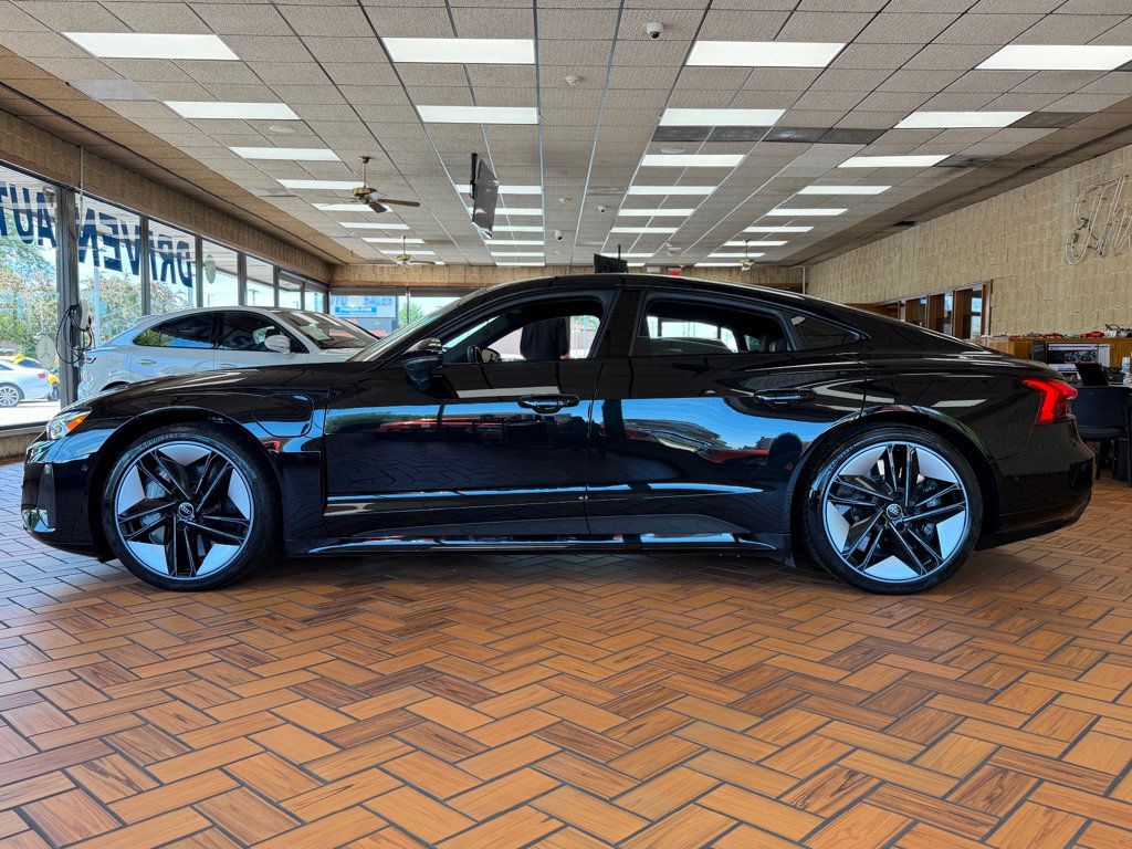 2024 Audi RS e-tron GT quattro - 23043322 - 4