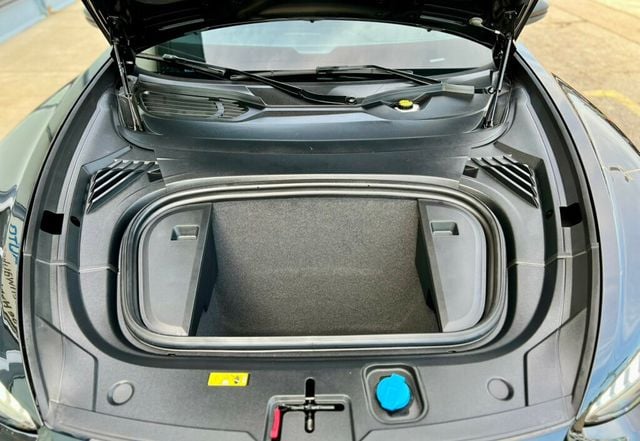 2024 Audi RS e-tron GT quattro - 23042908 - 11