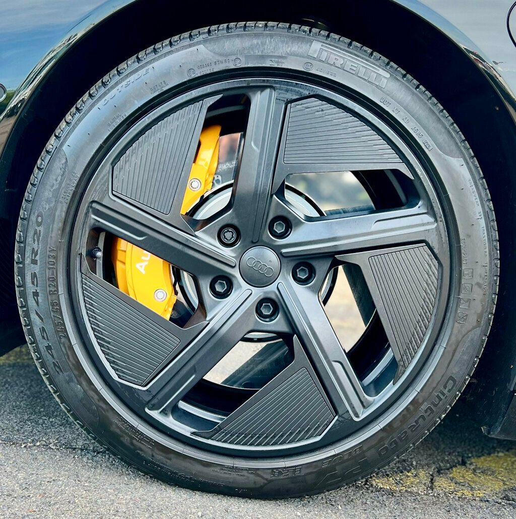 2024 Audi RS e-tron GT quattro - 23042908 - 35