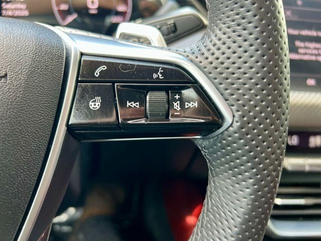 2024 Audi RS e-tron GT quattro - 23046394 - 19