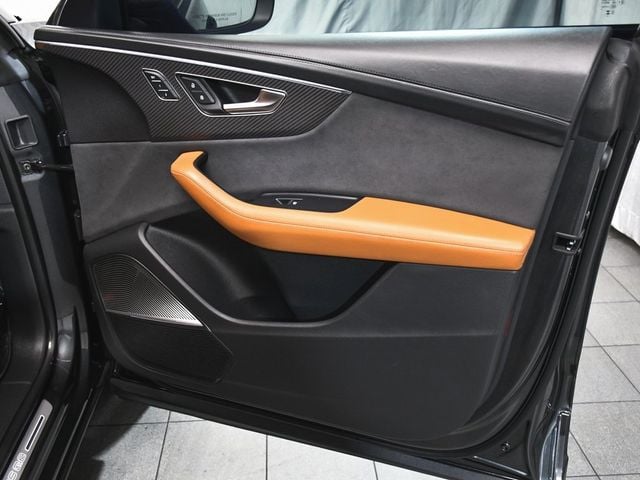 2024 Audi RS Q8 4.0T - 22948936 - 25