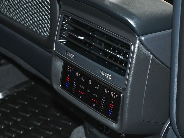 2024 Audi RS Q8 4.0T - 22948936 - 77