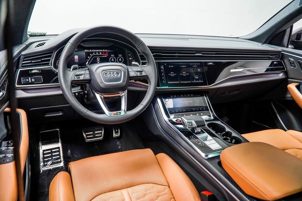 2024 Audi RS Q8 photo 14