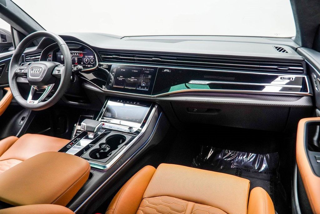 2024 Audi RS Q8 photo 17