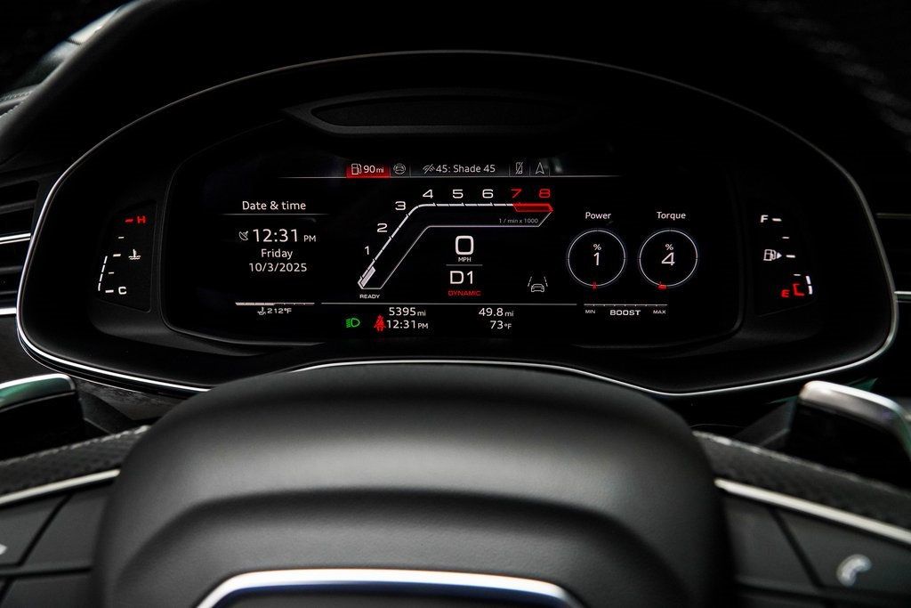2024 Audi RS Q8 photo 27