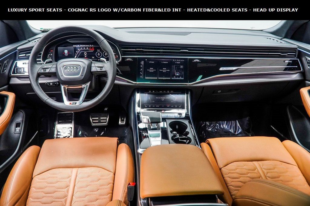 2024 Audi RS Q8 photo 3