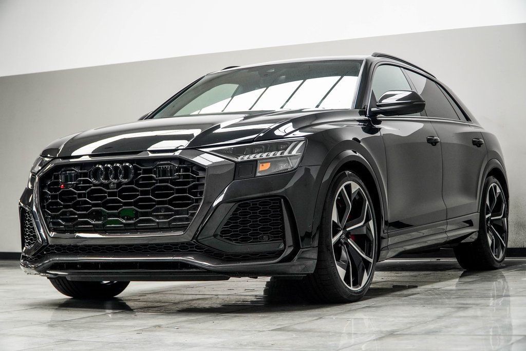 2024 Audi RS Q8 photo 7