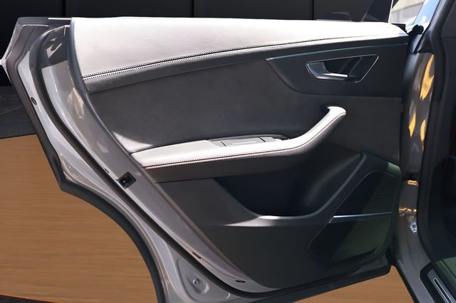 2024 Audi RS Q8 4.0 TFSI quattro - 23041228 - 29
