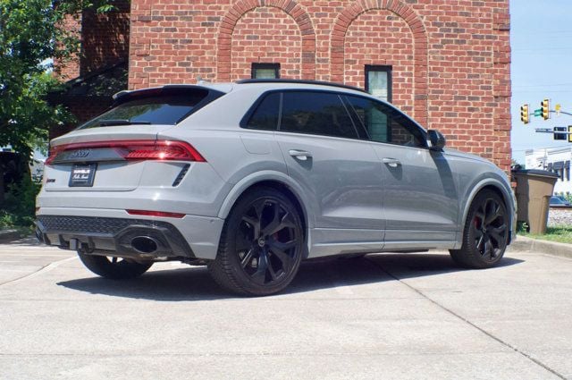 2024 Audi RS Q8 -'s photo