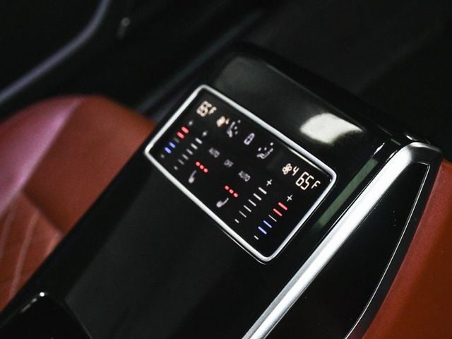 2024 Audi S8 4.0T - 22976877 - 61