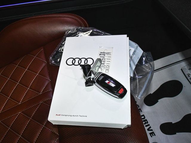2024 Audi S8 4.0T - 22976877 - 71