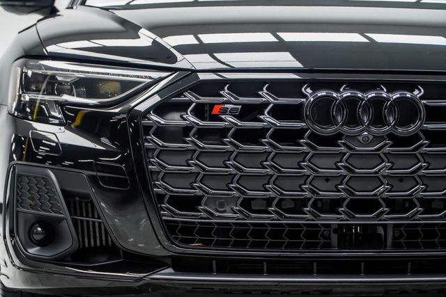 2024 Audi S8 4.0 TFSI - 23061050 - 12