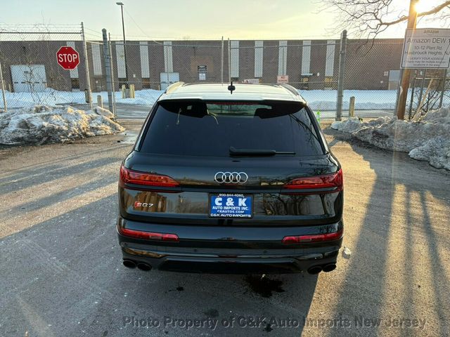 2024 Audi SQ7 Black Optics,Executive Pkg,Sport Pkg,Sport Exhaust,Carbon Pkg - 22985544 - 11
