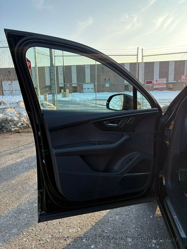 2024 Audi SQ7 Black Optics,Executive Pkg,Sport Pkg,Sport Exhaust,Carbon Pkg - 22985544 - 18