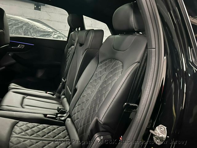 2024 Audi SQ7 Black Optics,Executive Pkg,Sport Pkg,Sport Exhaust,Carbon Pkg - 22985544 - 36