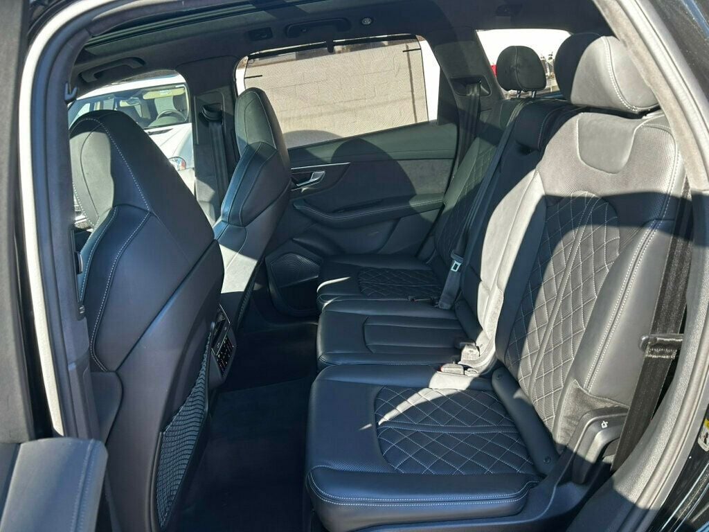 2024 Audi SQ7 MSRP$101990/Prestige/BlackOpticsPkg/LuxuryPkg/ExecutivePkg/NAV - 22958865 - 11