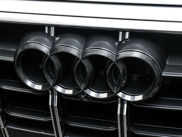 2024 Audi SQ7 Prestige - 23051096 - 99
