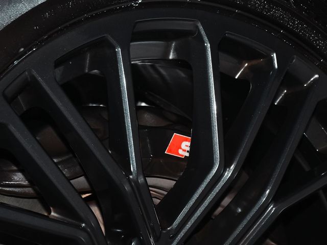 2024 Audi SQ8 4.0T Premium Plus - 22977354 - 89