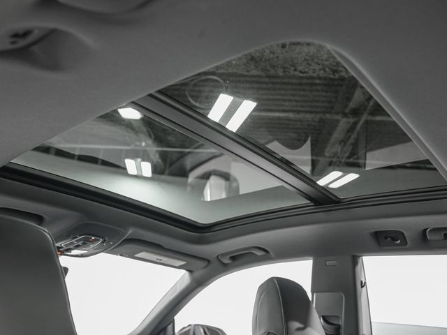 2024 Audi SQ8 Premium Plus - 23077062 - 25