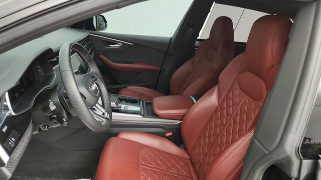 2024 Audi SQ8 Premium Plus 4.0 TFSI quattro w/ S sport & Executive Packages - 23058062 - 19