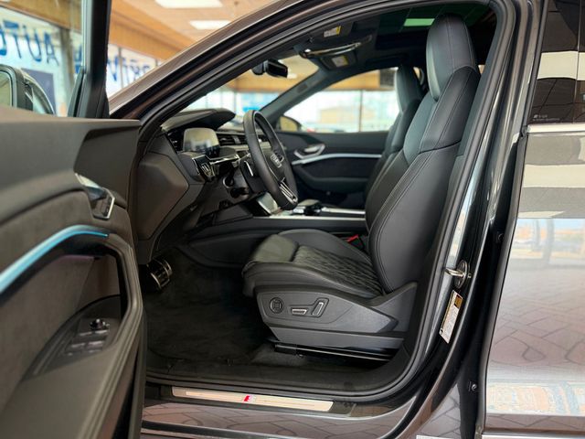 2024 Audi SQ8 e-tron Premium Plus quattro - 23011295 - 28