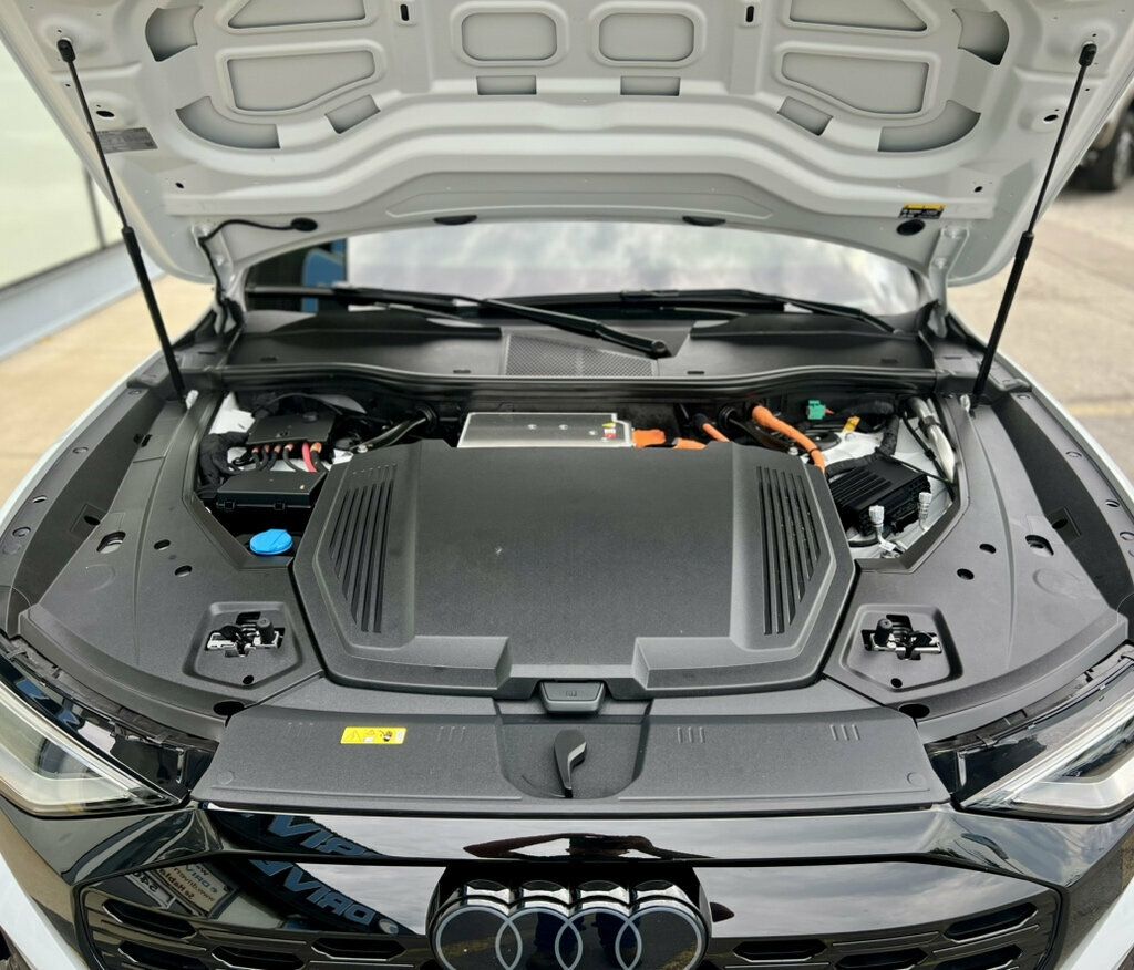 2024 Audi SQ8 e-tron Prestige quattro - 23046392 - 9