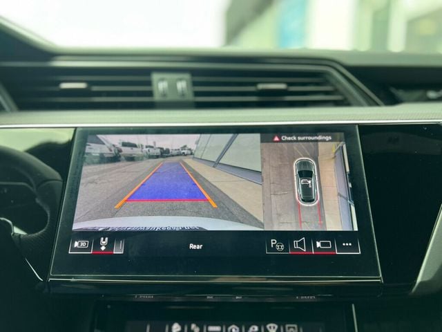 2024 Audi SQ8 e-tron Prestige quattro - 23046392 - 24