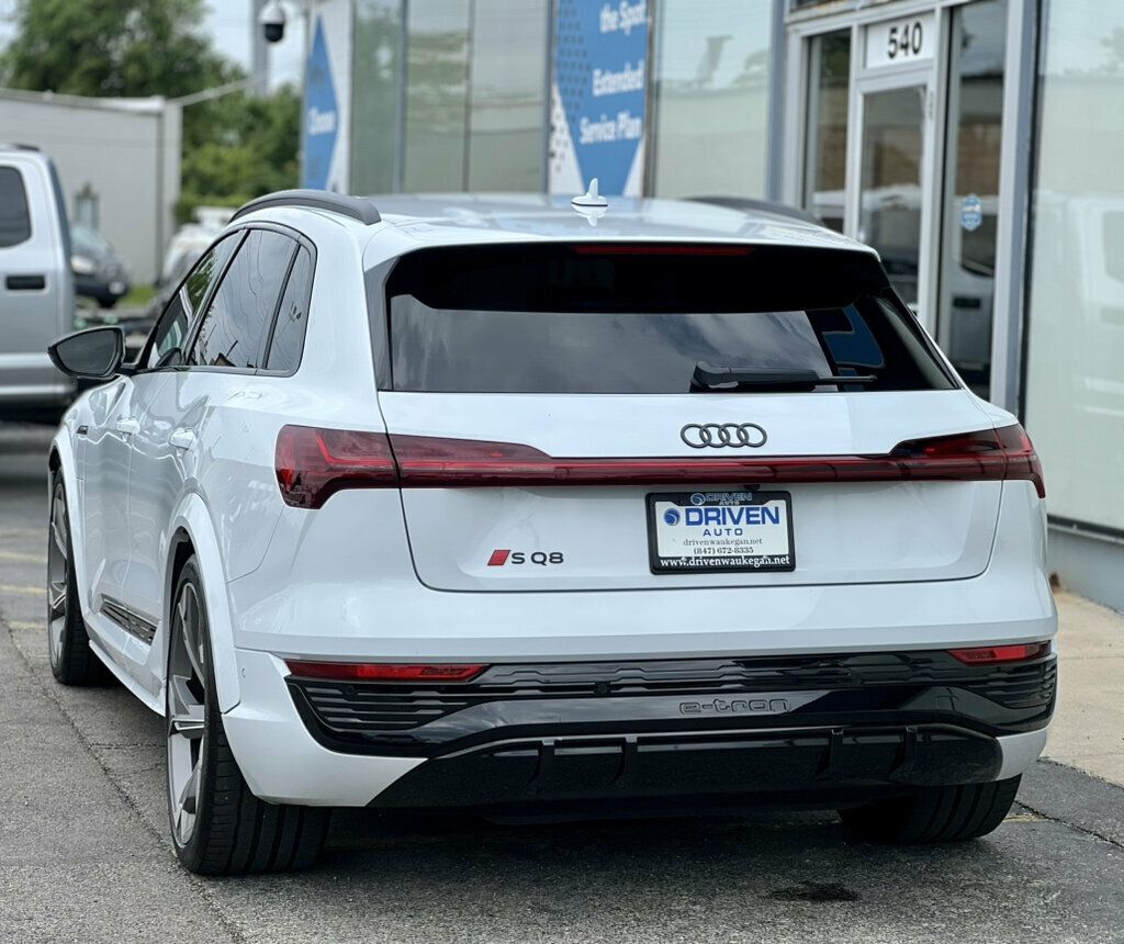 2024 Audi SQ8 e-tron Prestige quattro - 23046392 - 2