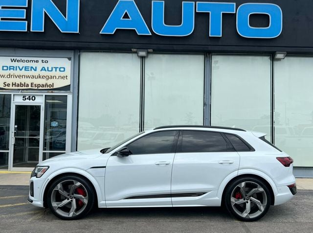 2024 Audi SQ8 e-tron Prestige quattro - 23046392 - 30