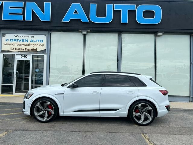 2024 Audi SQ8 e-tron Prestige quattro - 23046392 - 32