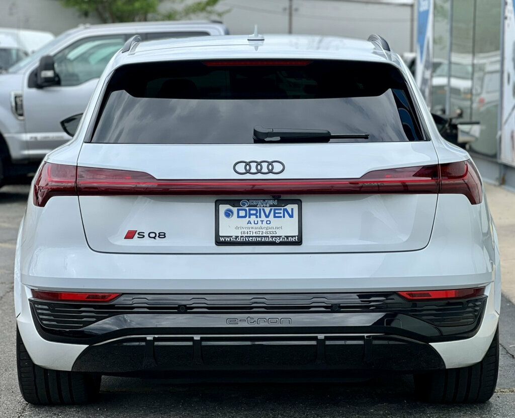 2024 Audi SQ8 e-tron Prestige quattro - 23046392 - 3