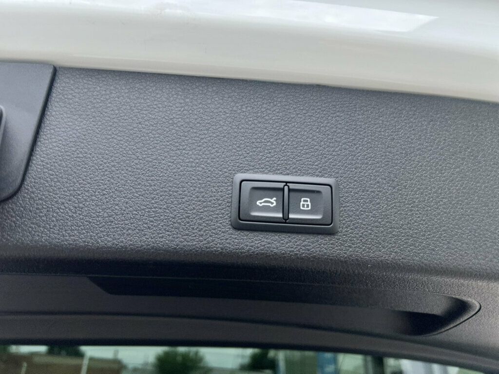 2024 Audi SQ8 e-tron Prestige quattro - 23046392 - 8