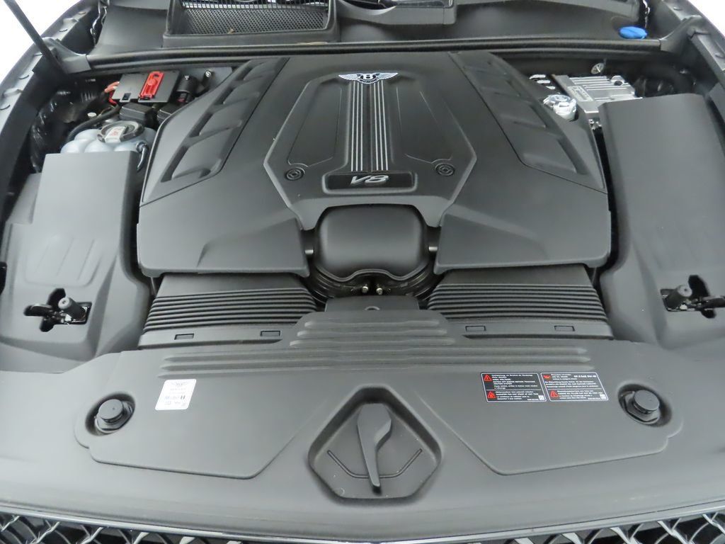 2024 Bentley Bentayga V8 photo 27