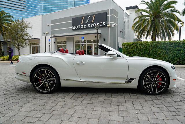 2024 Bentley Continental GT V8 Convertible - 22981563 - 32