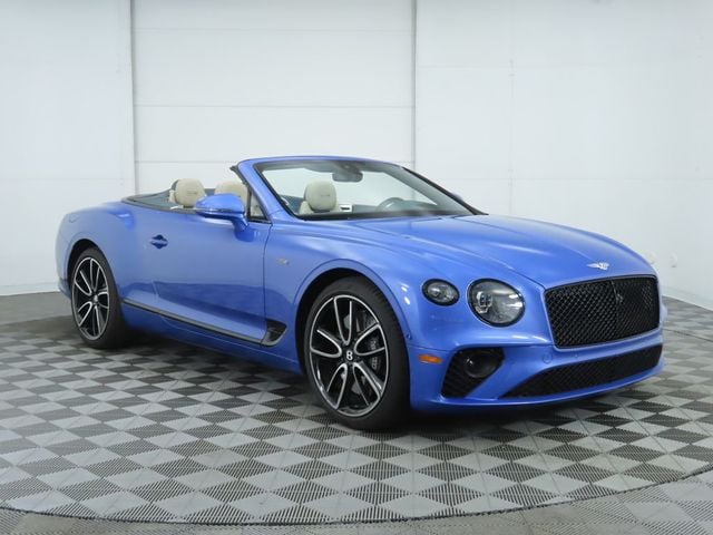 2024 Bentley Continental GTC null photo 3