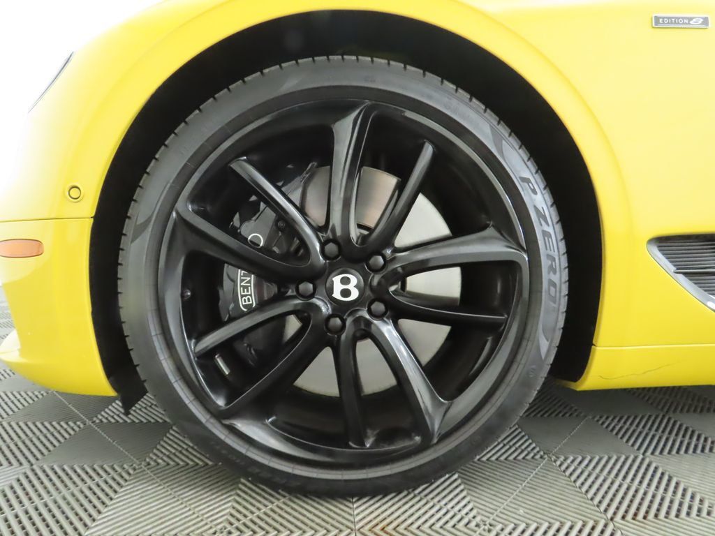 2024 Bentley Continental GT V8 photo 25