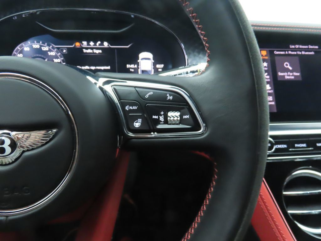 2024 Bentley Continental GT V8 photo 12