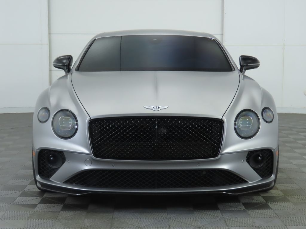 2024 Bentley Continental GT V8 photo 2