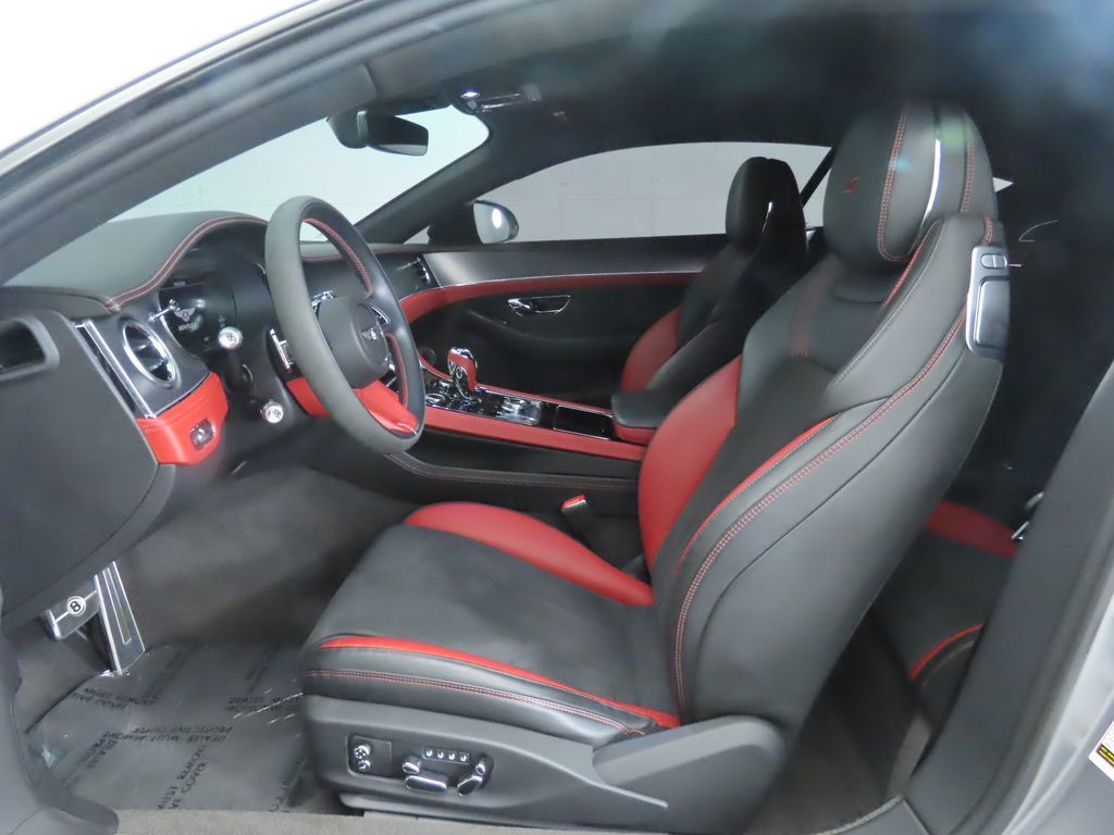 2024 Bentley Continental GT V8 photo 19