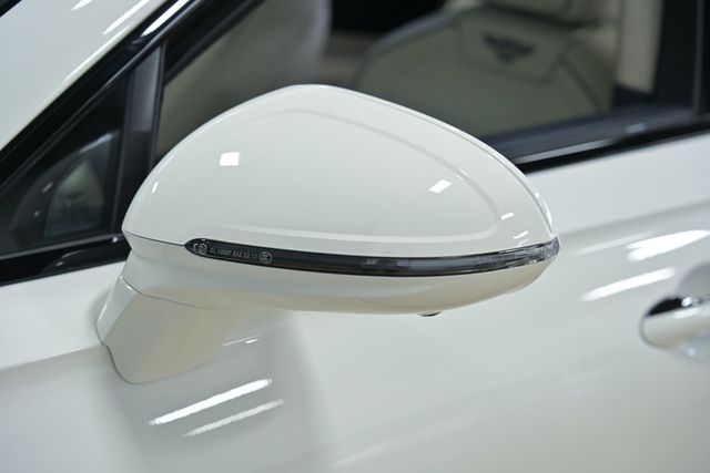 2024 Bentley Flying Spur V8 Sedan - 23067950 - 16