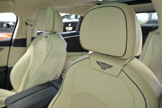 2024 Bentley Flying Spur V8 Sedan - 23067950 - 26
