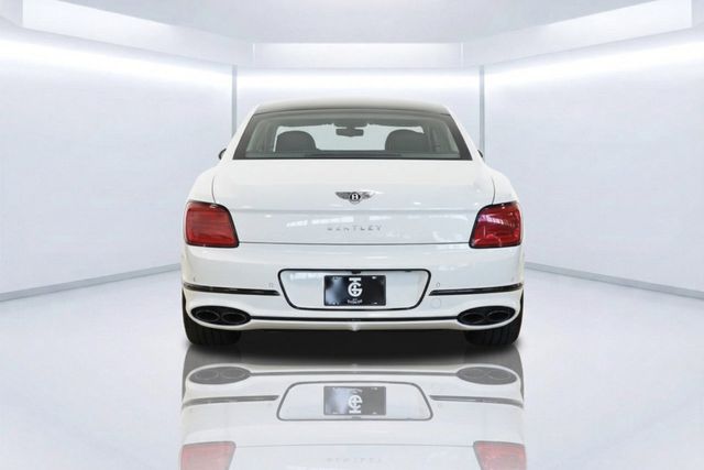 2024 Bentley Flying Spur V8 Sedan - 23067950 - 3
