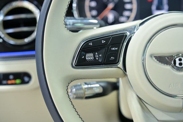 2024 Bentley Flying Spur V8 Sedan - 23067950 - 46