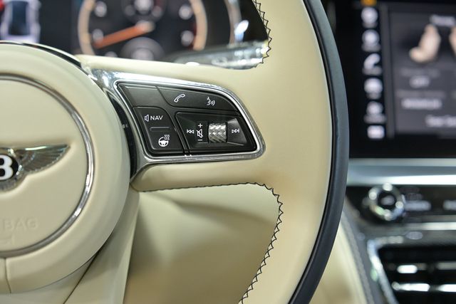 2024 Bentley Flying Spur V8 Sedan - 23067950 - 47