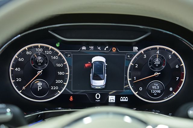 2024 Bentley Flying Spur V8 Sedan - 23067950 - 48